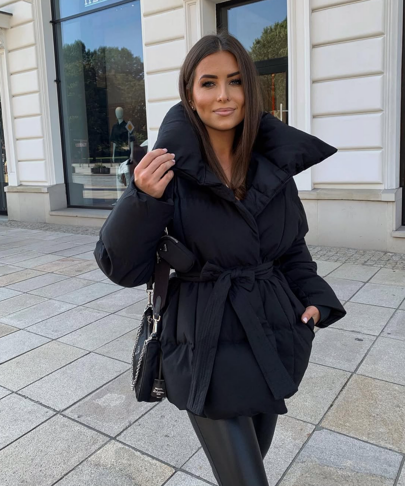 Jacke Kyleih Kurz Schwarz Ladypolitan - Fashion Onlineshop für Damen