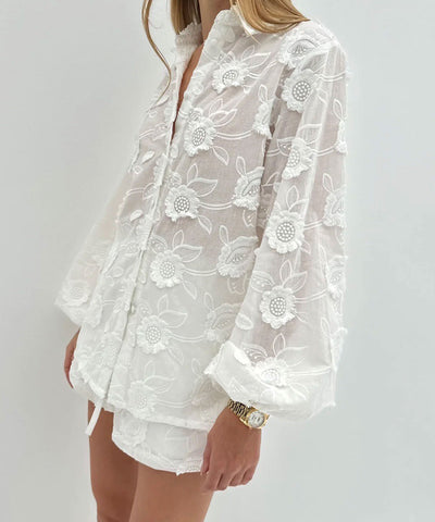 Bluse 3D Blumen Jordy Weiß Ladypolitan ♡