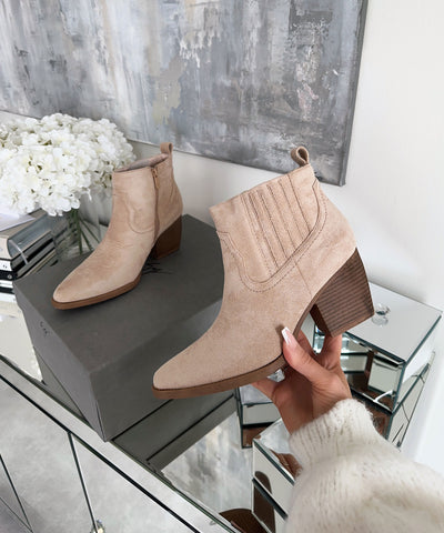 Cowboy Stiefeletten Allie Beige  Ladypolitan - Fashion Onlineshop für Damen   