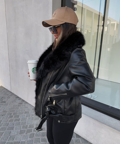 Gefütterte Lederjacke Vida mit Fell Schwarz  Ladypolitan ♡   