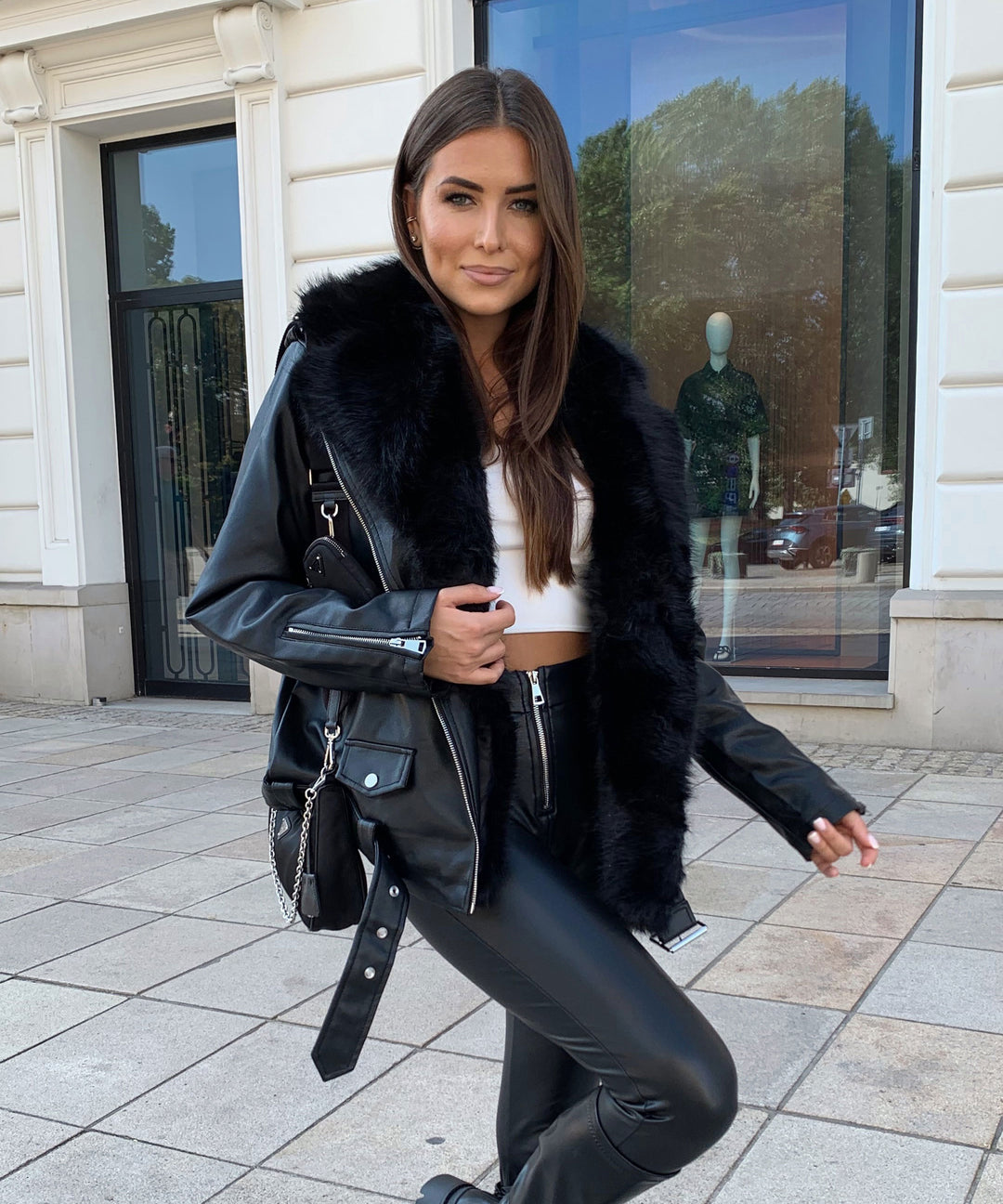 Lined leather jacket Vida with fur black