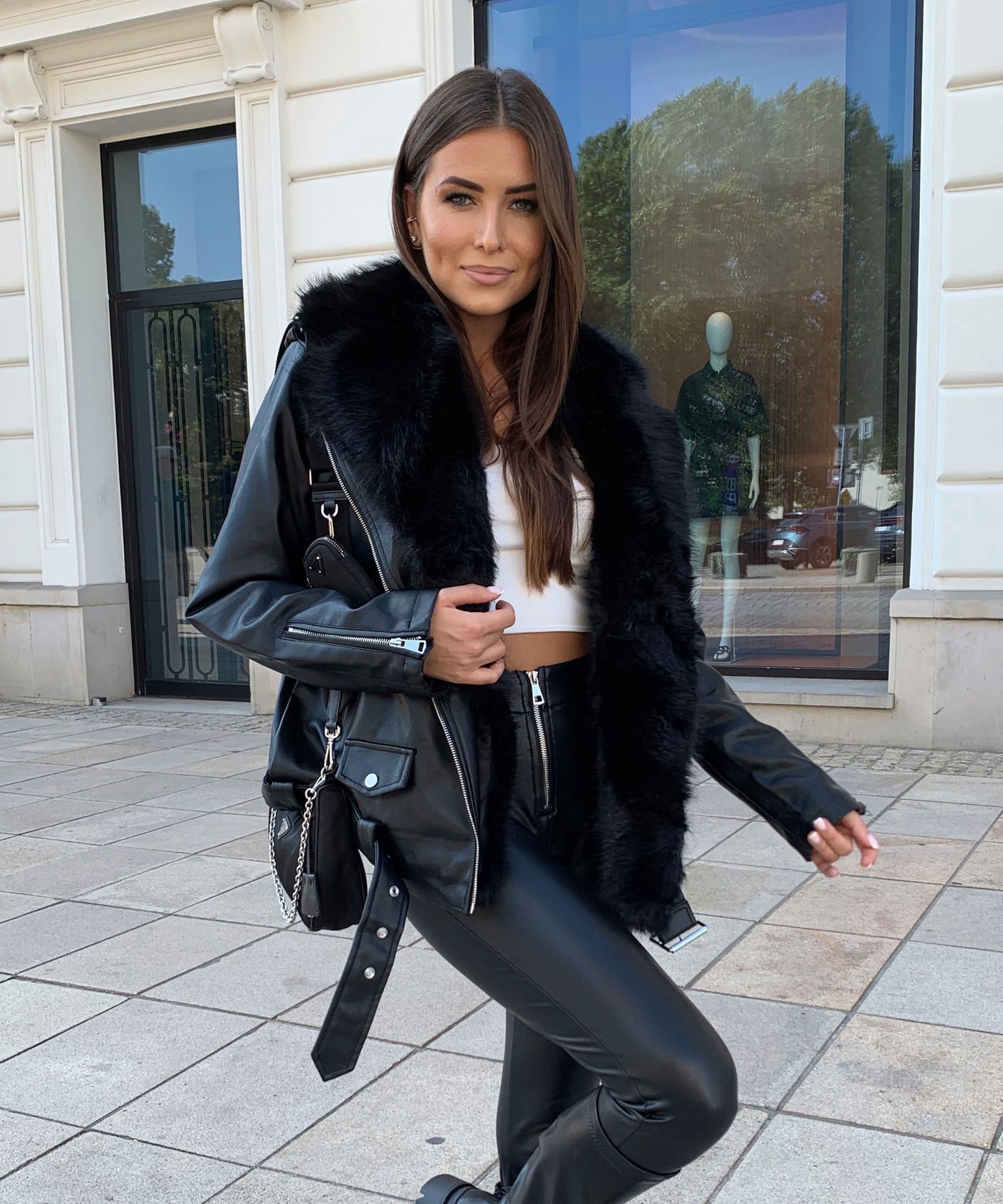 Gefütterte Lederjacke Vida mit Fell Schwarz  Ladypolitan ♡   