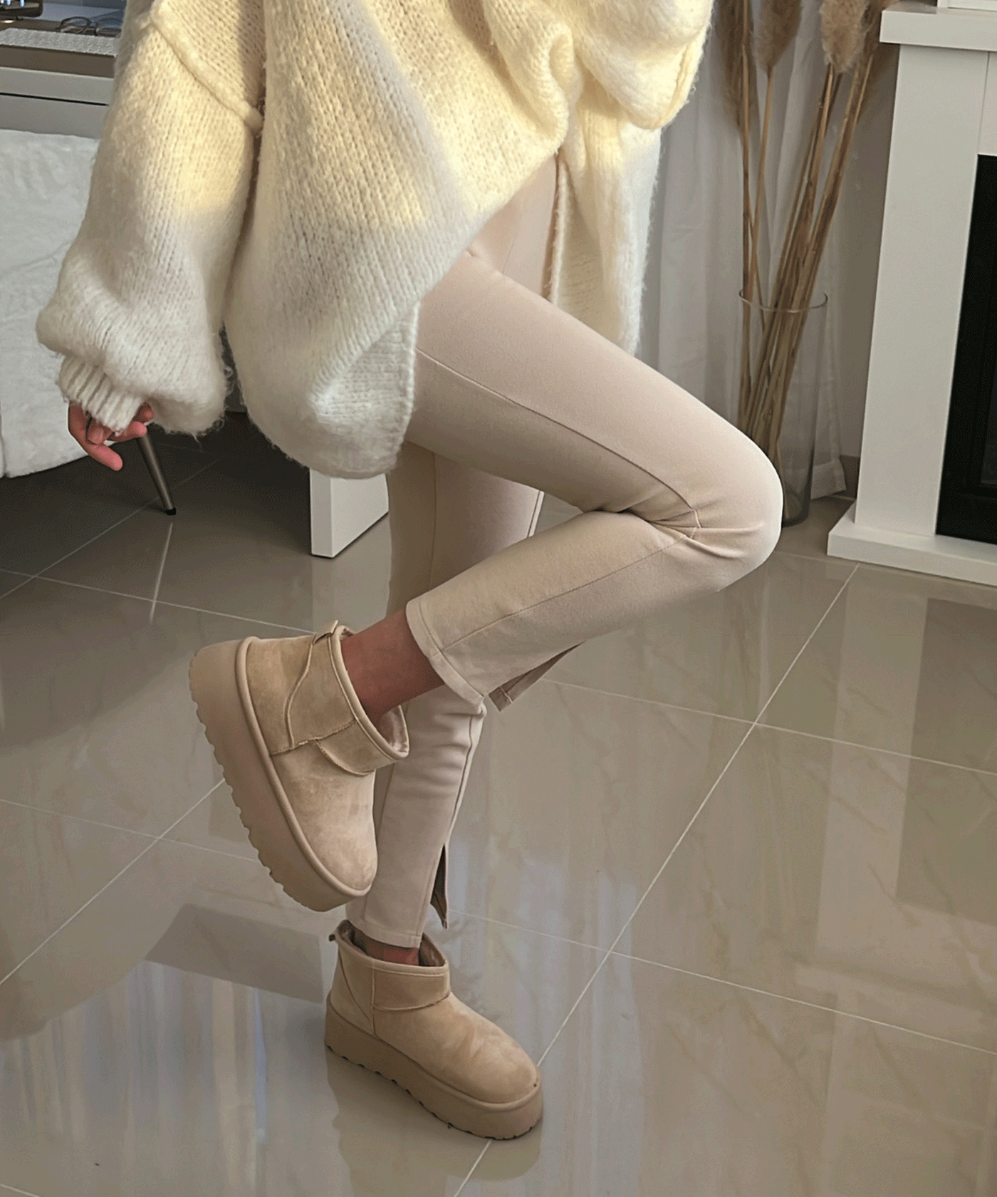 Gefütterte Plateau Boots Nina Beige  Ladypolitan ♡   