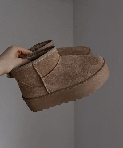 Gefütterte Plateau Boots Nina Camel  Ladypolitan ♡   