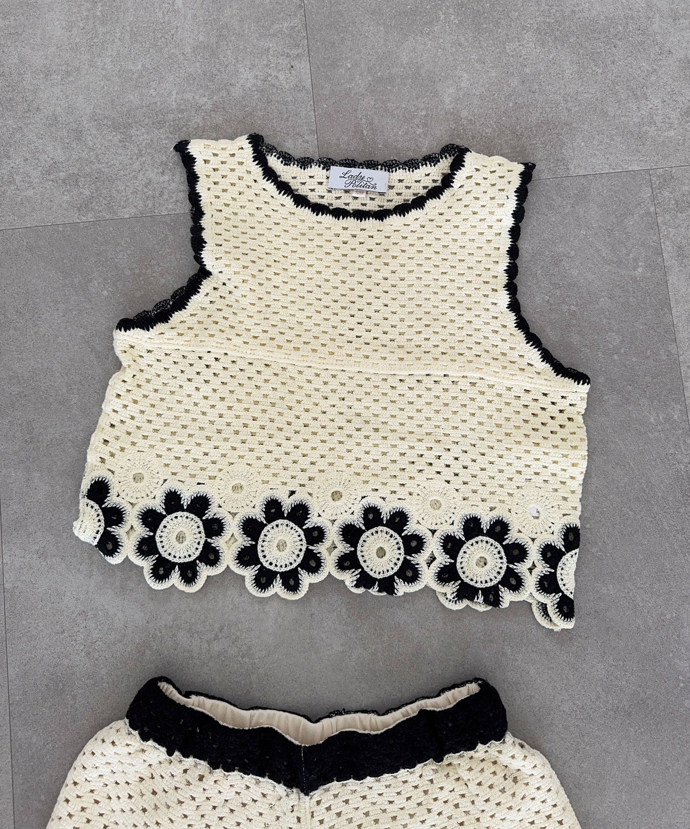 Häkel Top Pia Beige Ladypolitan ♡