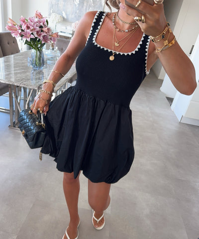 Kleid Etesia Schwarz
