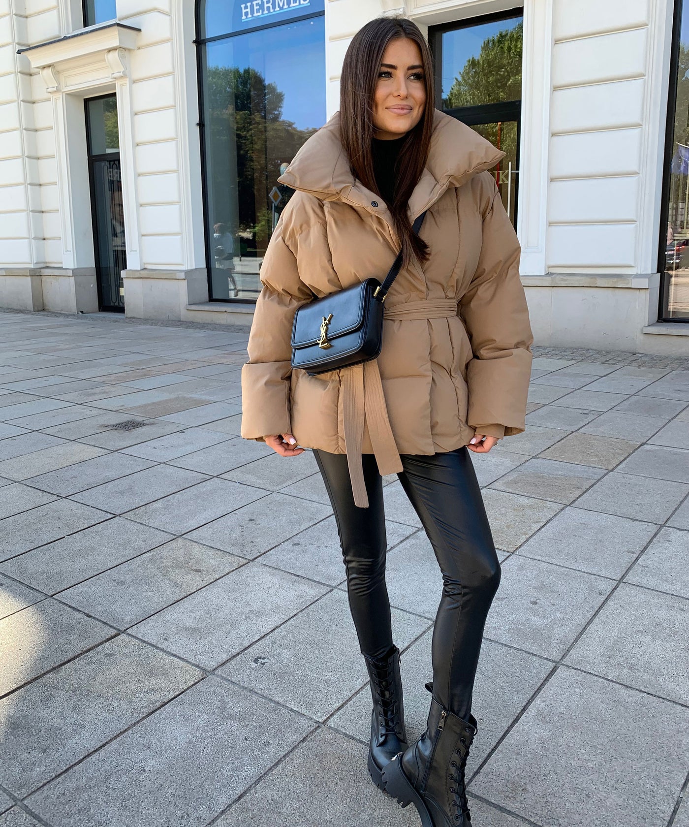 Jacke Kyleih Kurz Camel  Ladypolitan - Fashion Onlineshop für Damen   