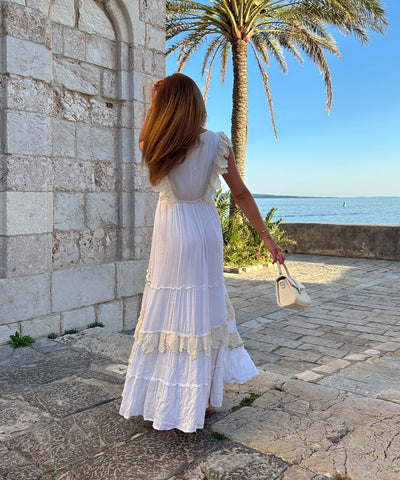 Kleid Idalia Weiß Ladypolitan ♡