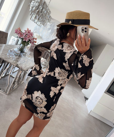 Kleid Raila Blume Schwarz Ladypolitan ♡