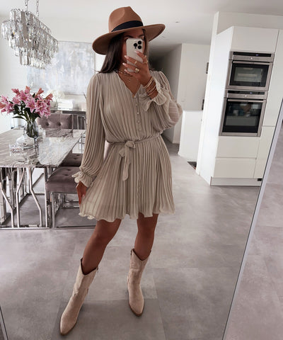 Kleid Ruth Beige  Ladypolitan - Fashion Onlineshop für Damen   