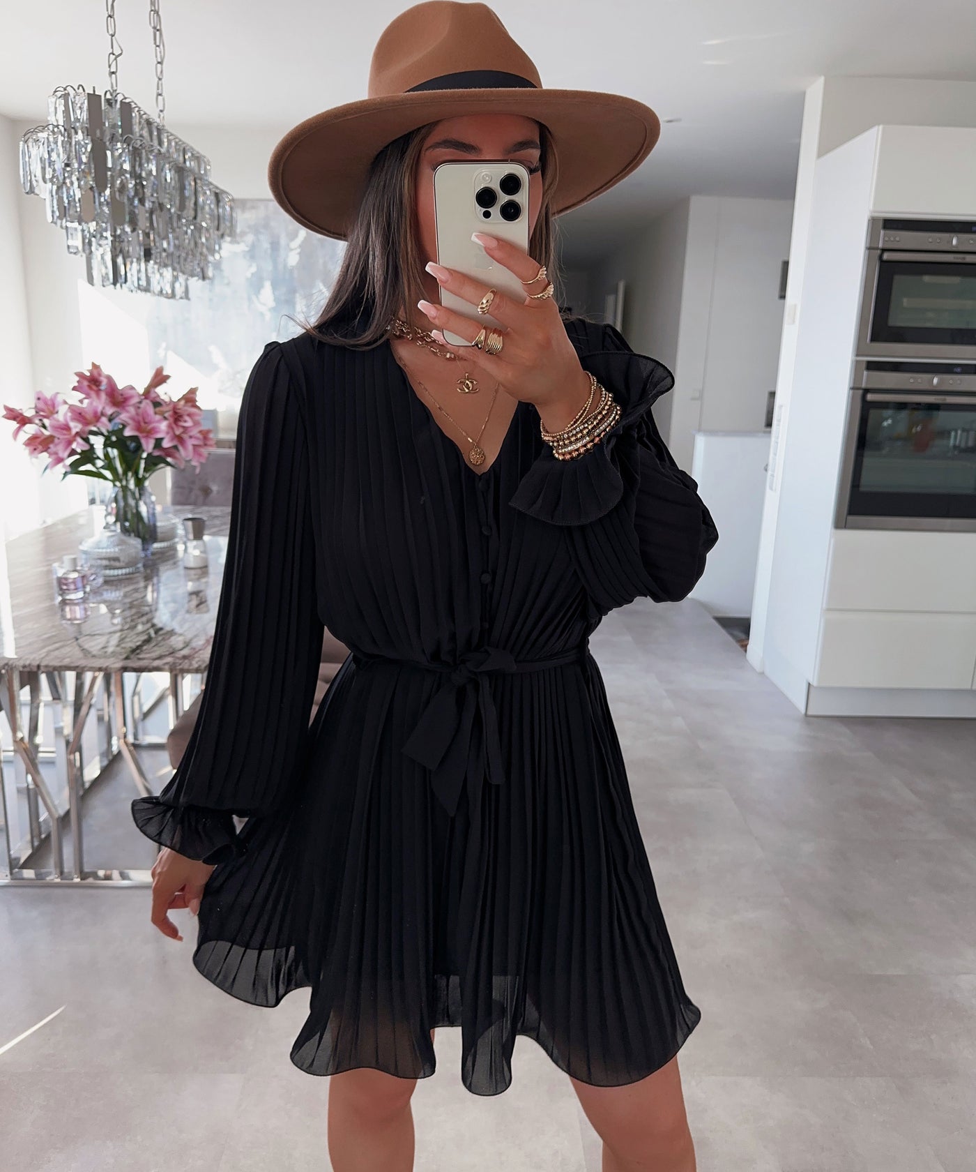 Kleid Ruth Schwarz  Ladypolitan - Fashion Onlineshop für Damen   