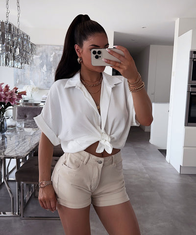 Knoten T-Shirt Melia Weiß  Ladypolitan ♡   