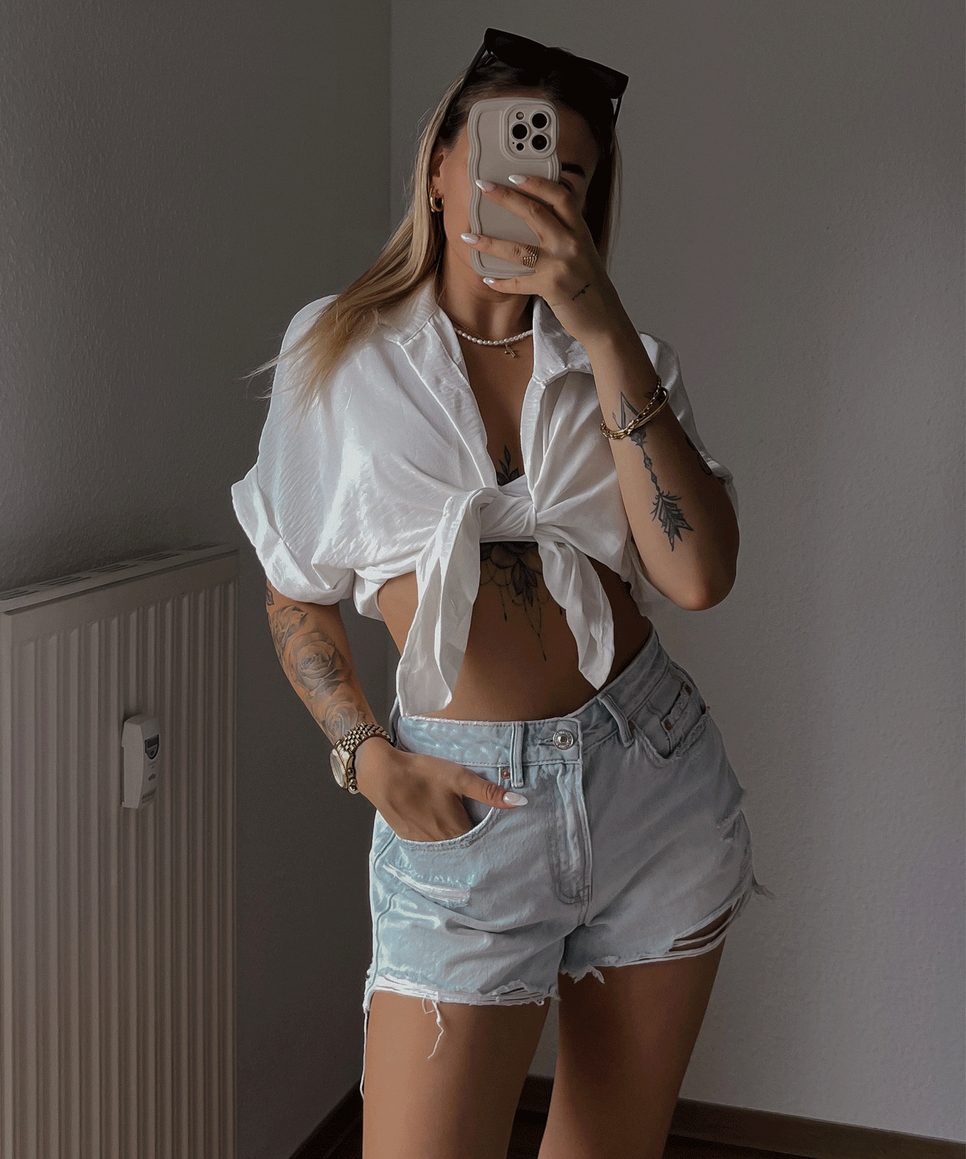 Knoten T-Shirt Melia Weiß  Ladypolitan ♡   