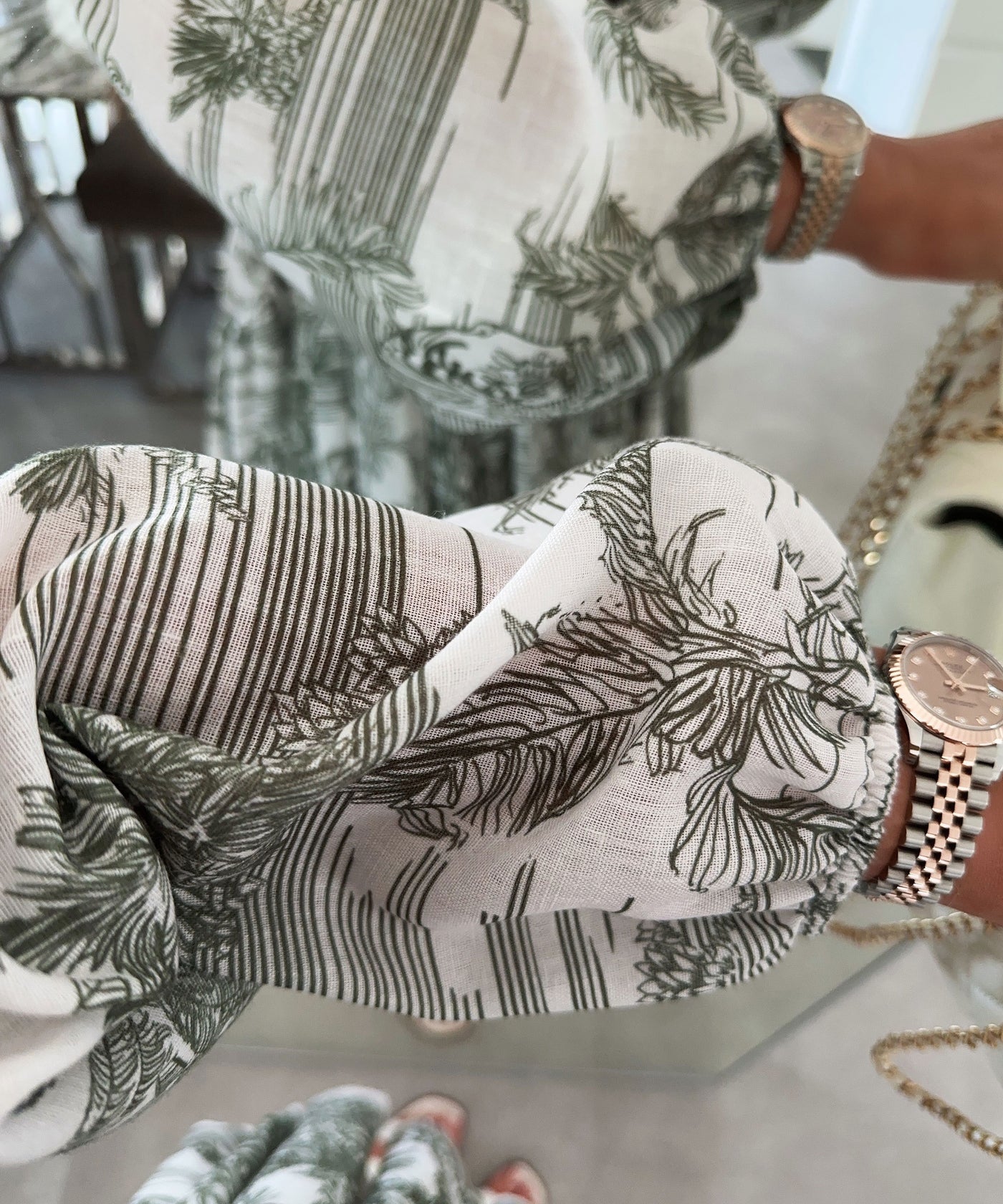 Leinenlook Kleid Chalina Khaki Ladypolitan ♡