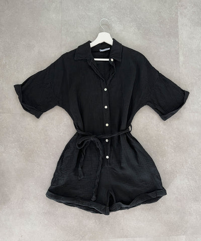 Musselin Jumpsuit Stelani Schwarz  Ladypolitan - Fashion Onlineshop für Damen   