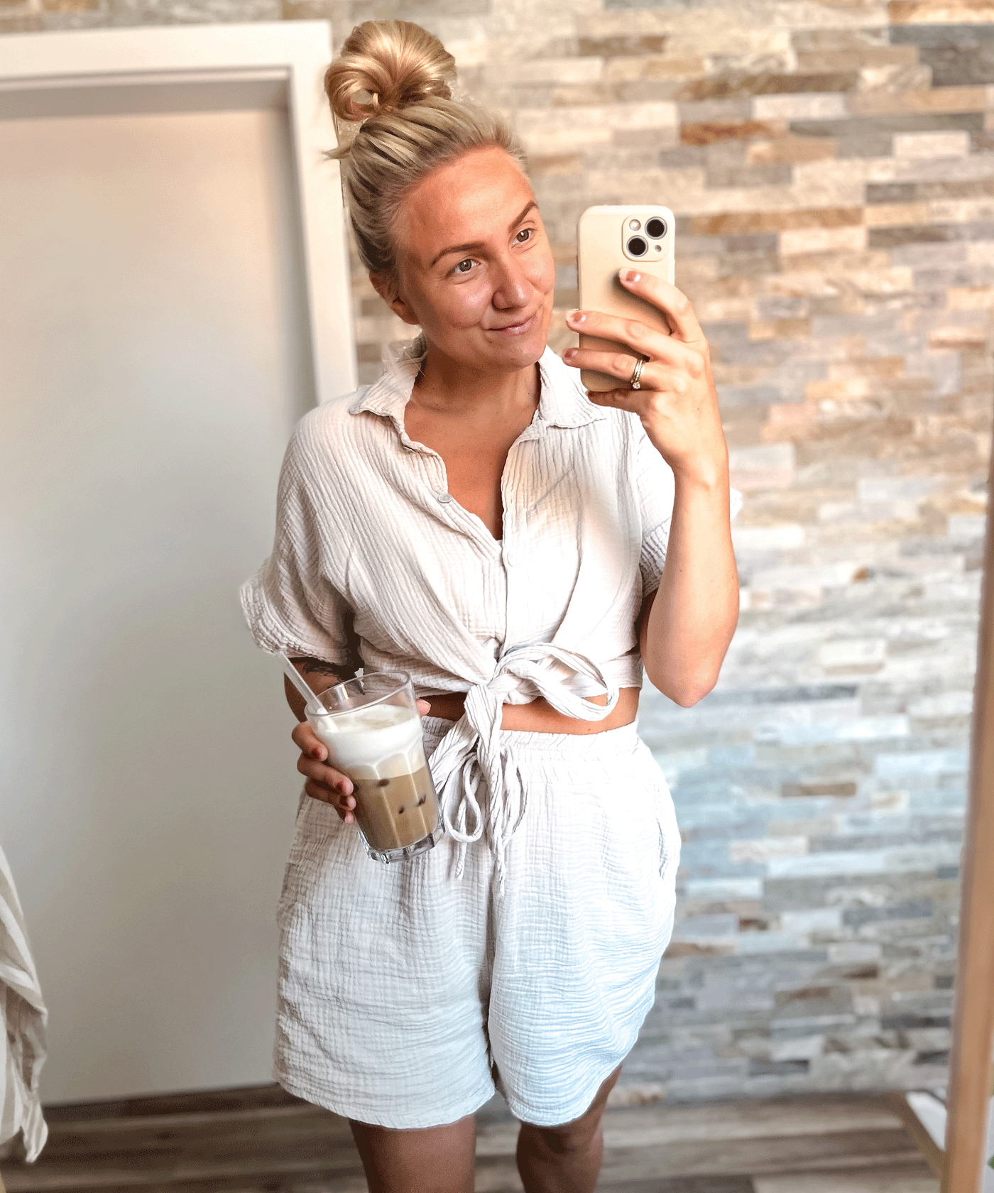 Musselin T-Shirt Knoten Beige  Ladypolitan ♡   