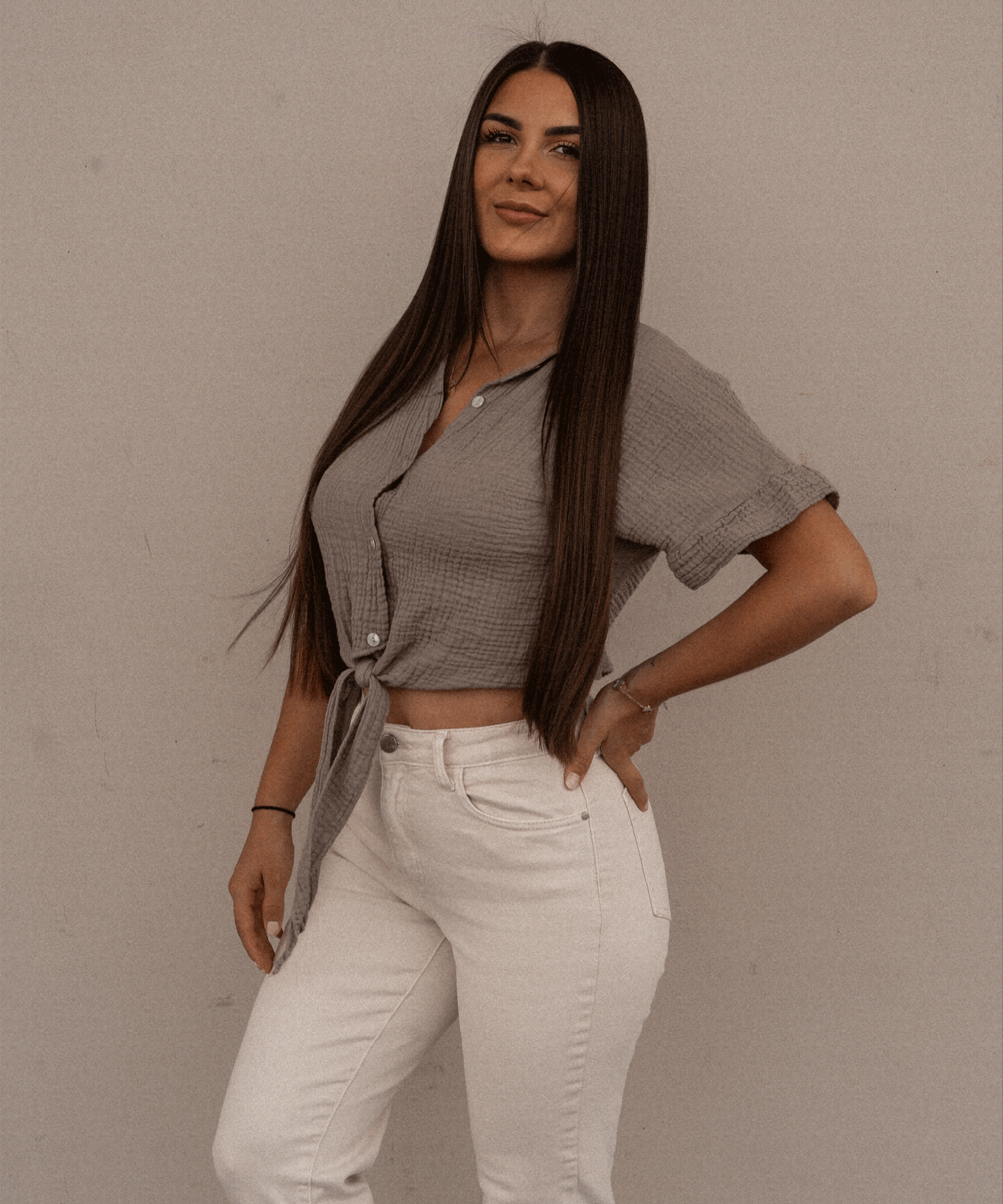 Musselin T-Shirt Knoten Taupe  Ladypolitan ♡   