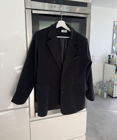 Oversize Blazer Nila Schwarz  Ladypolitan ♡   