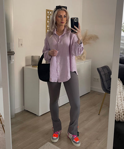 Oversize Musselin Bluse Freya Pastellila Kurz  Ladypolitan - Fashion Onlineshop für Damen   
