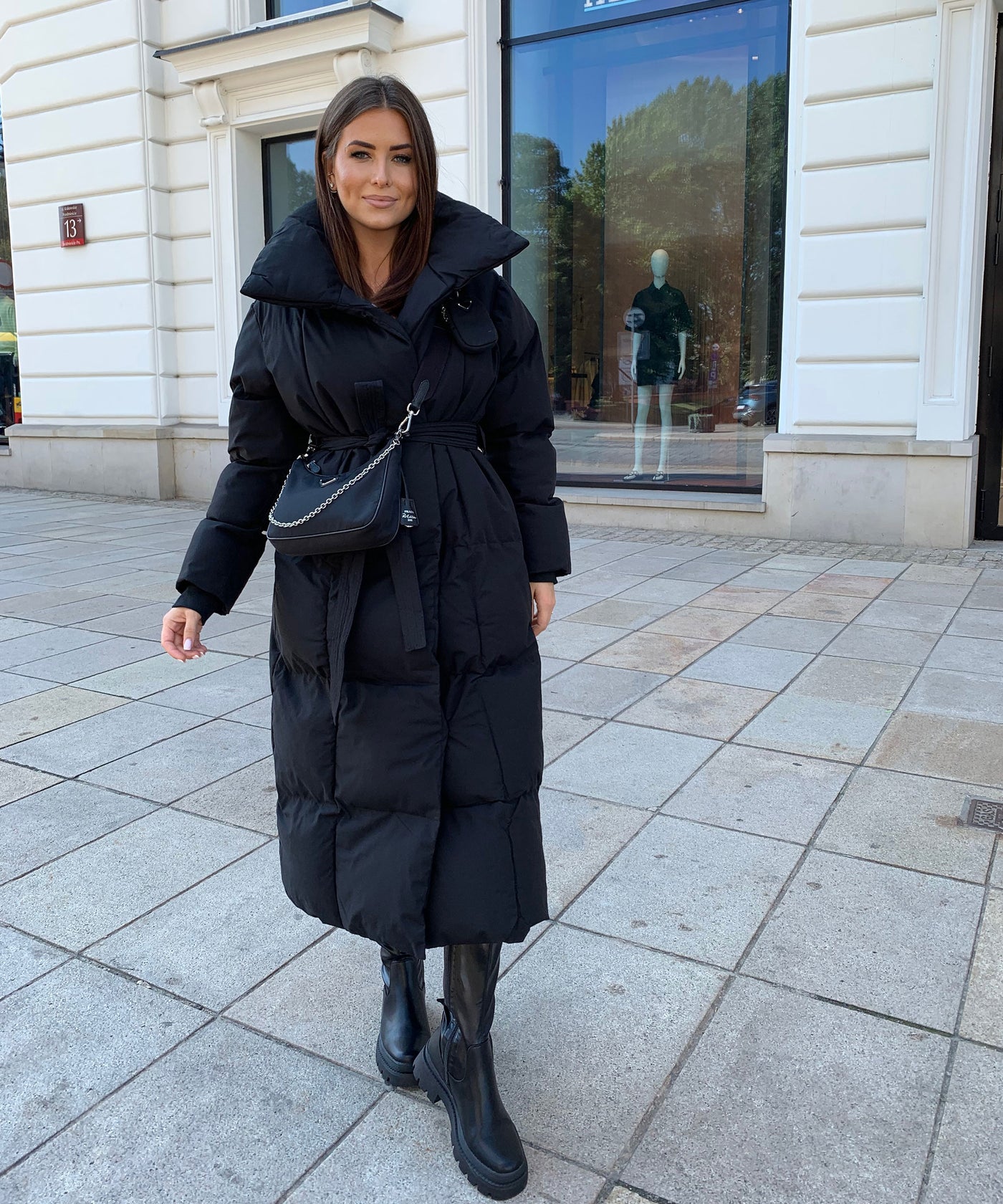 Oversize Parka Kyleih Schwarz  Ladypolitan - Fashion Onlineshop für Damen   