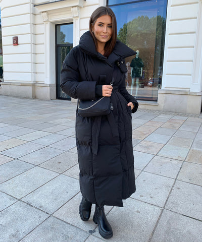 Oversize Parka Kyleih Schwarz  Ladypolitan - Fashion Onlineshop für Damen   