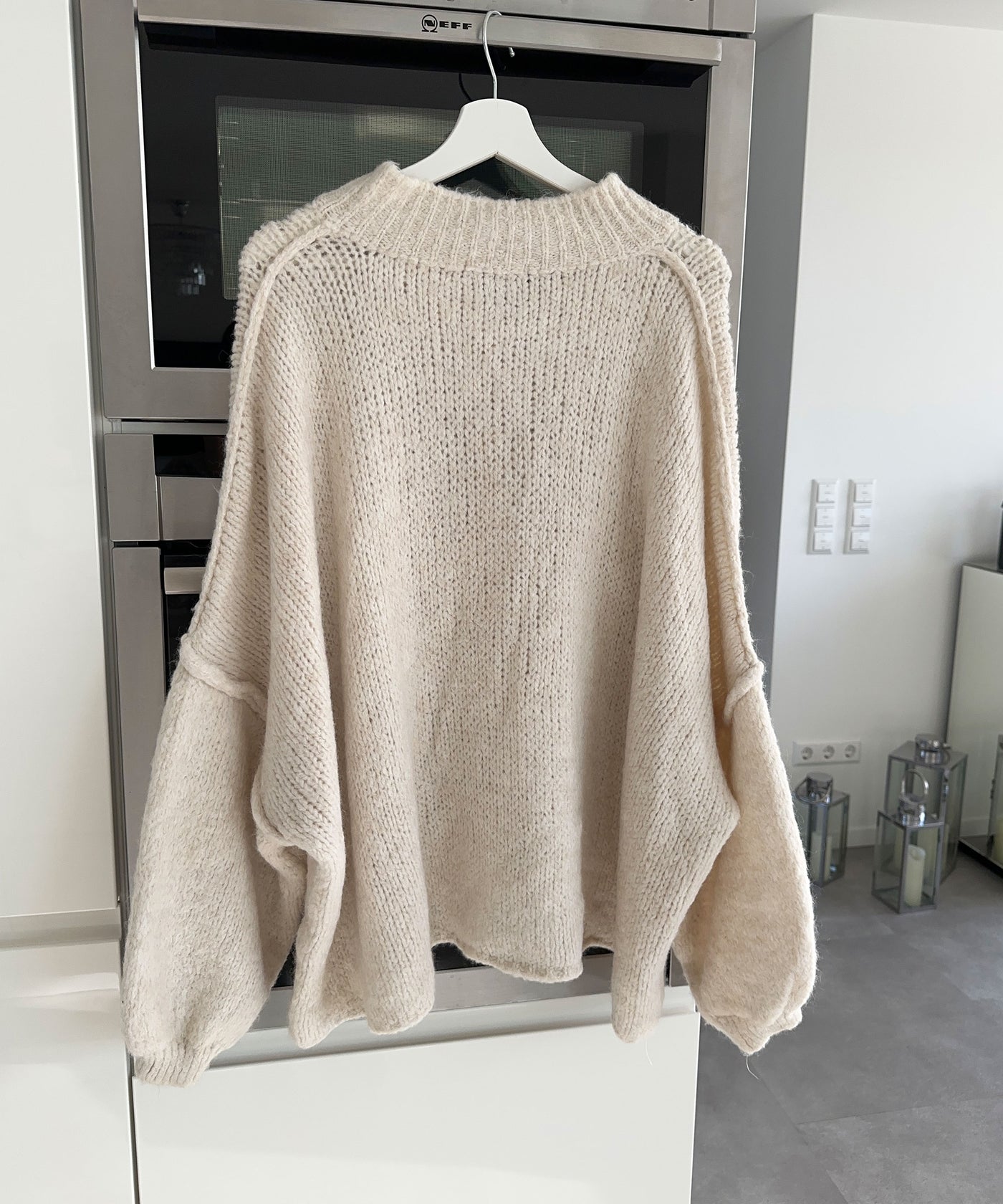 Oversize Strickjacke Jalsien Beige  Ladypolitan ♡   