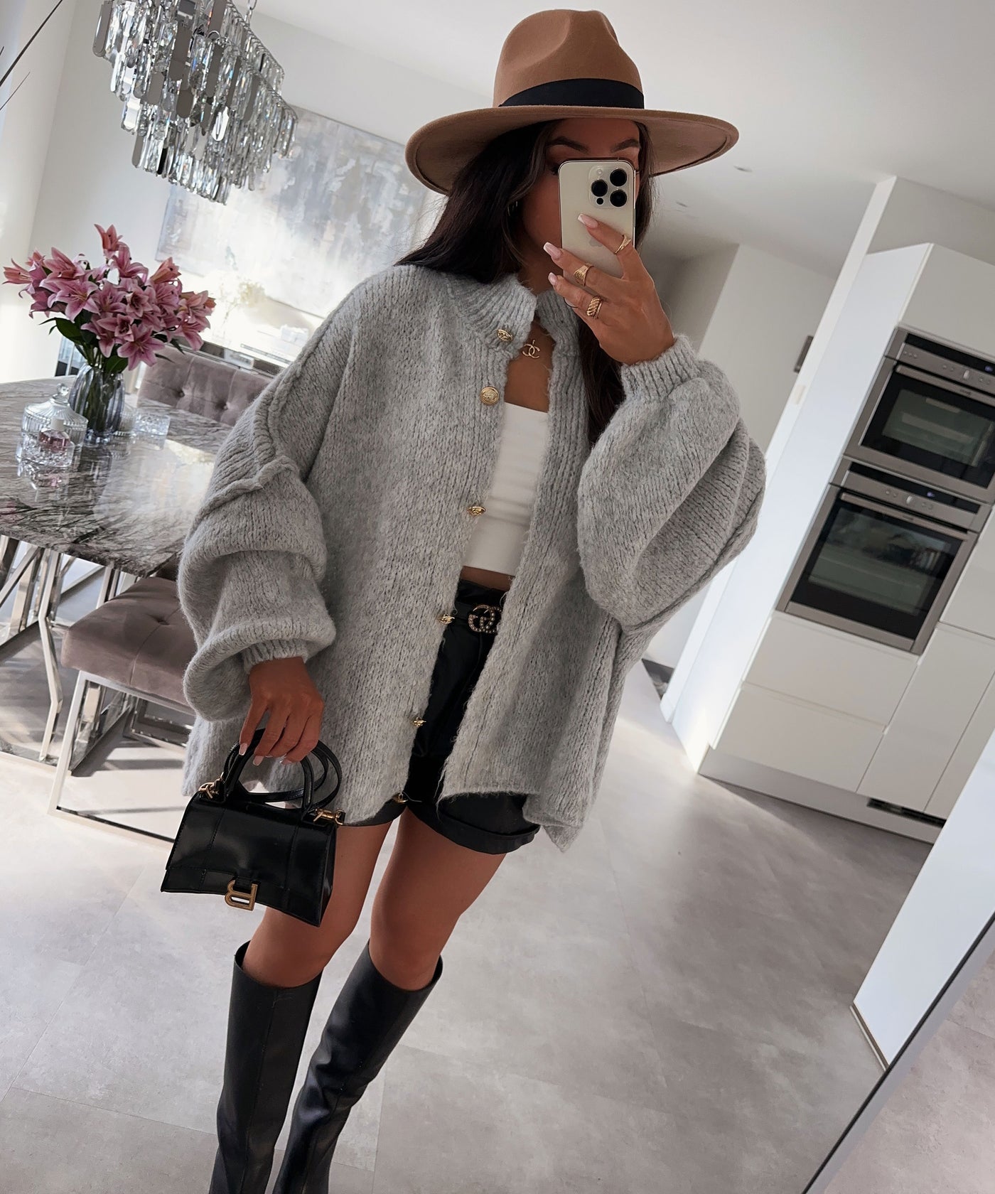 Oversize Strickjacke Jalsien Grau  Ladypolitan ♡   