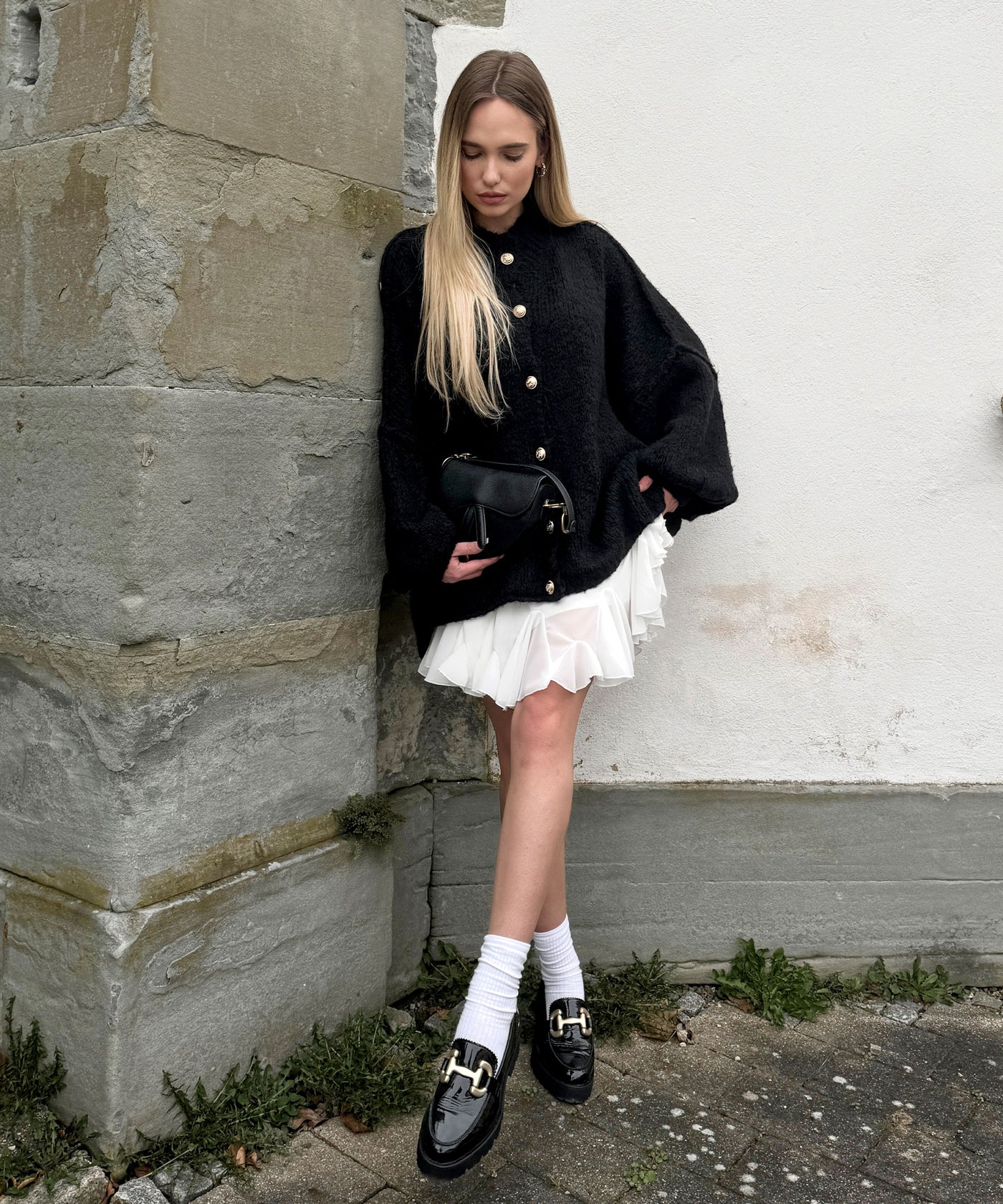 Oversize Strickjacke Jalsien Schwarz  Ladypolitan ♡   