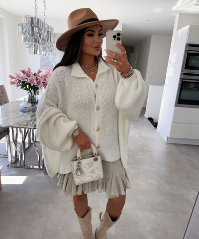 Oversize Strickjacke Jalsien Weiß  Ladypolitan ♡   