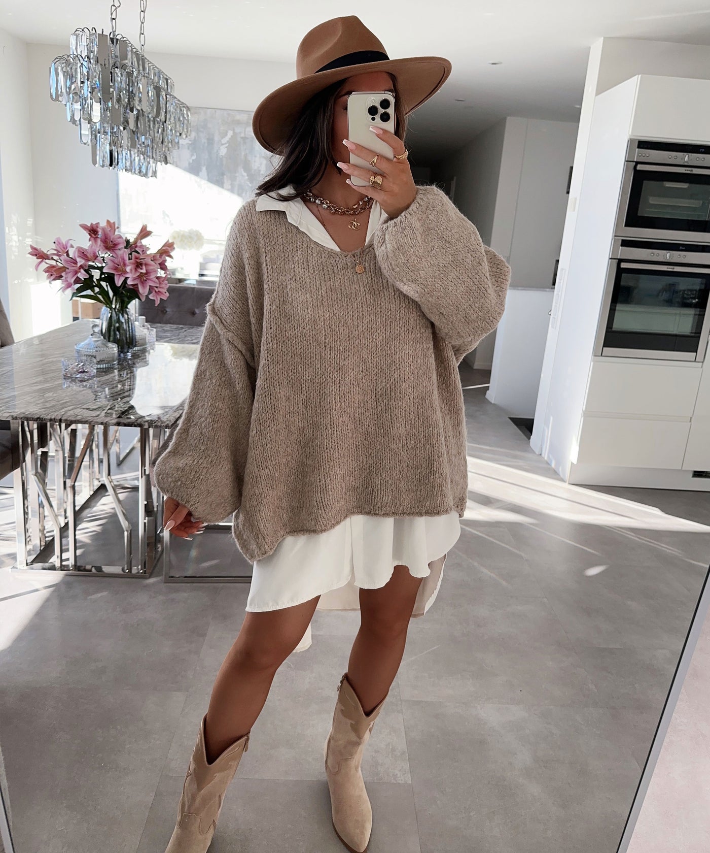 Pullover Cinderella Taupe  Ladypolitan ♡   