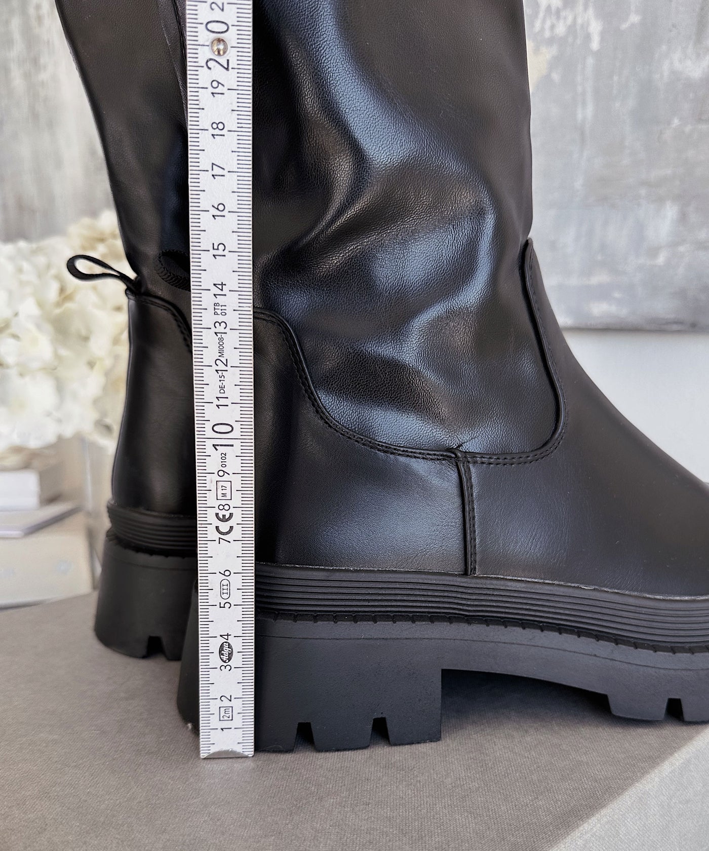 Stiefel Kinley Schwarz  Ladypolitan ♡   