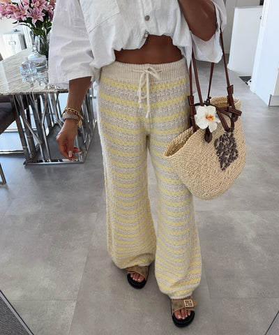 Strickhose Lilya Streifen Gelb Ladypolitan ♡