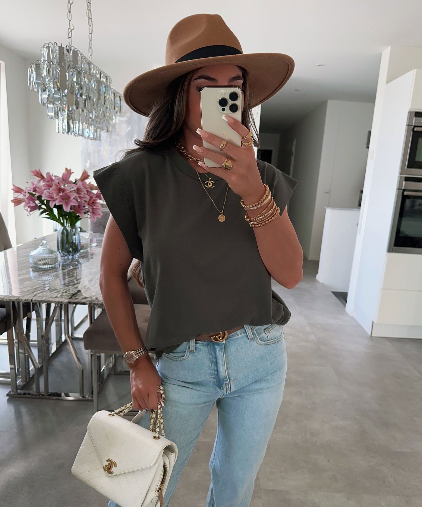 T-Shirt Romana Khaki  Ladypolitan ♡   