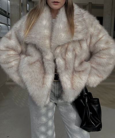 Felljacke Anastasia Weiß
