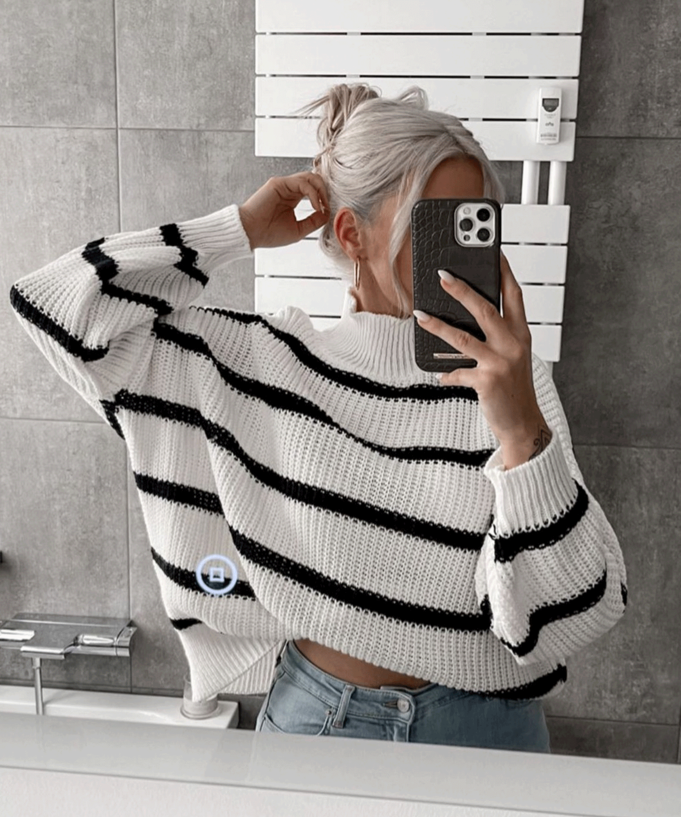 Knit Sweater Carter White Black