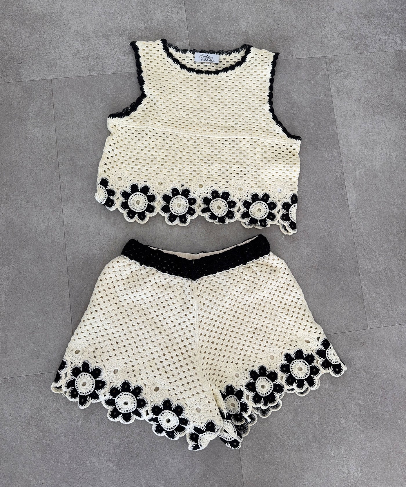 Häkel Shorts Pia Beige Ladypolitan ♡