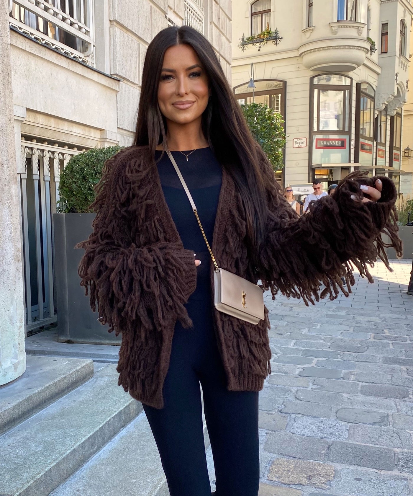 Cardigan Deria Dunkelbraun