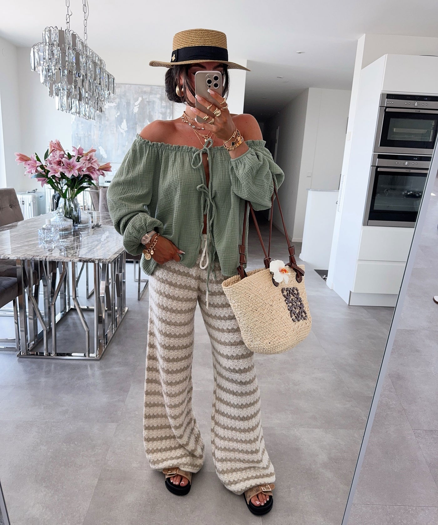 Schulterfreie Musselin Bluse Pita Khaki Ladypolitan ♡