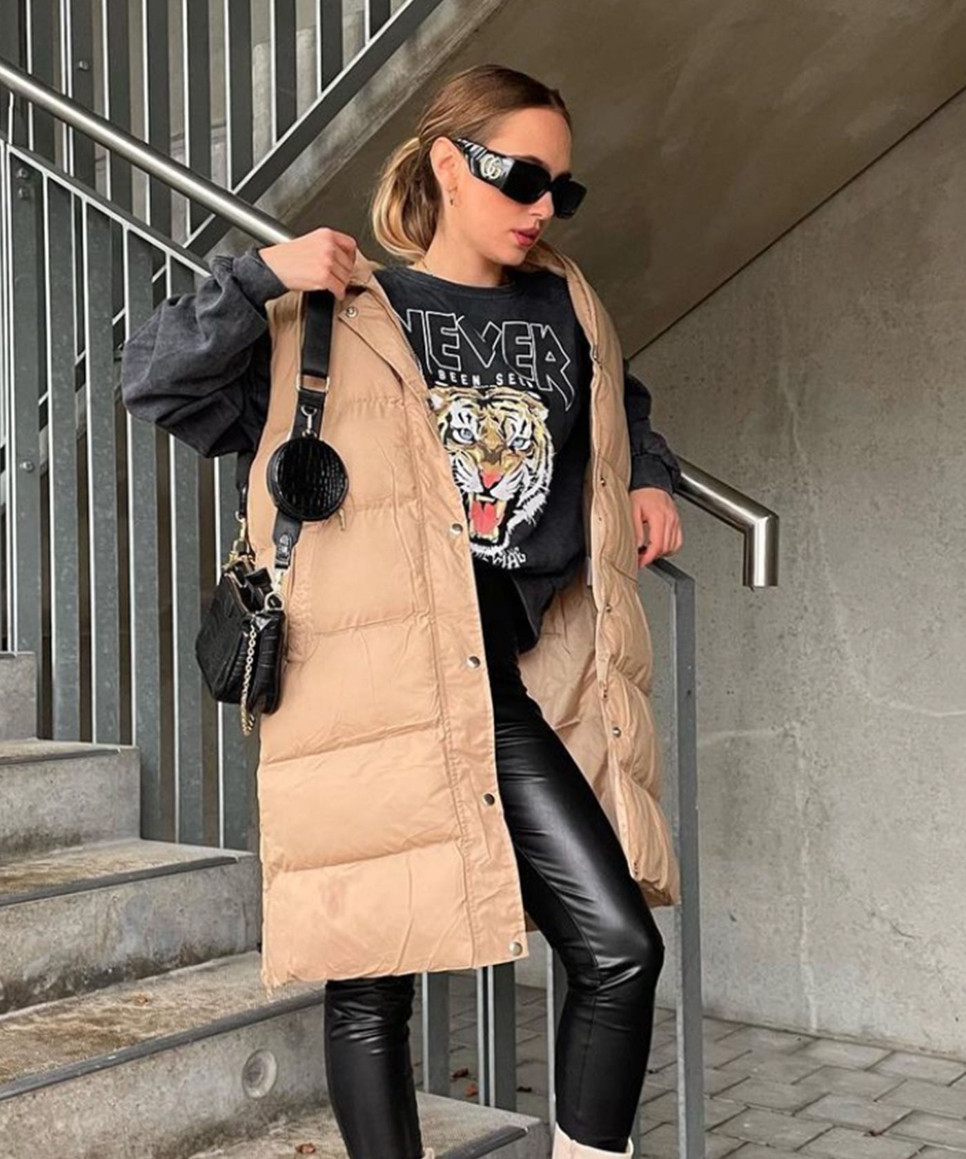 Vintage Sweater Tiger Black