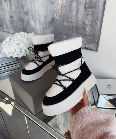 Gefütterte Teddyschnee Schuhe Mea Weiß Schwarz  Ladypolitan ♡   