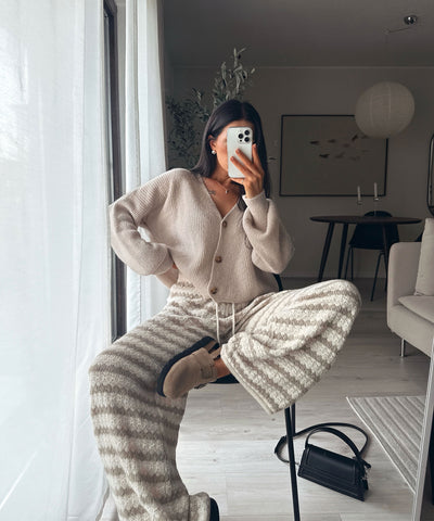 Strickhose Lilya Streifen Taupe Ladypolitan ♡