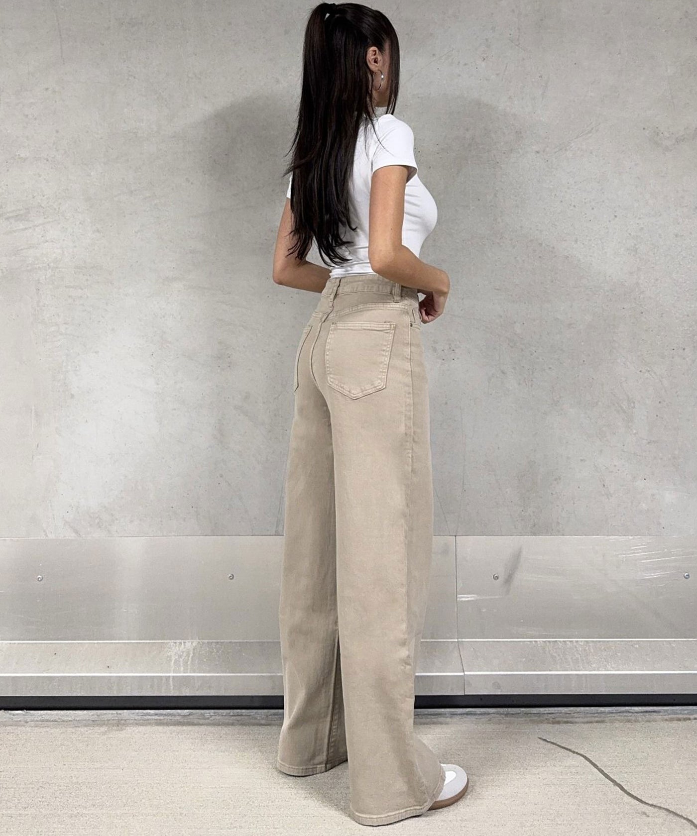 Stretch Wide Leg Jeans Mira Beige Ladypolitan ♡