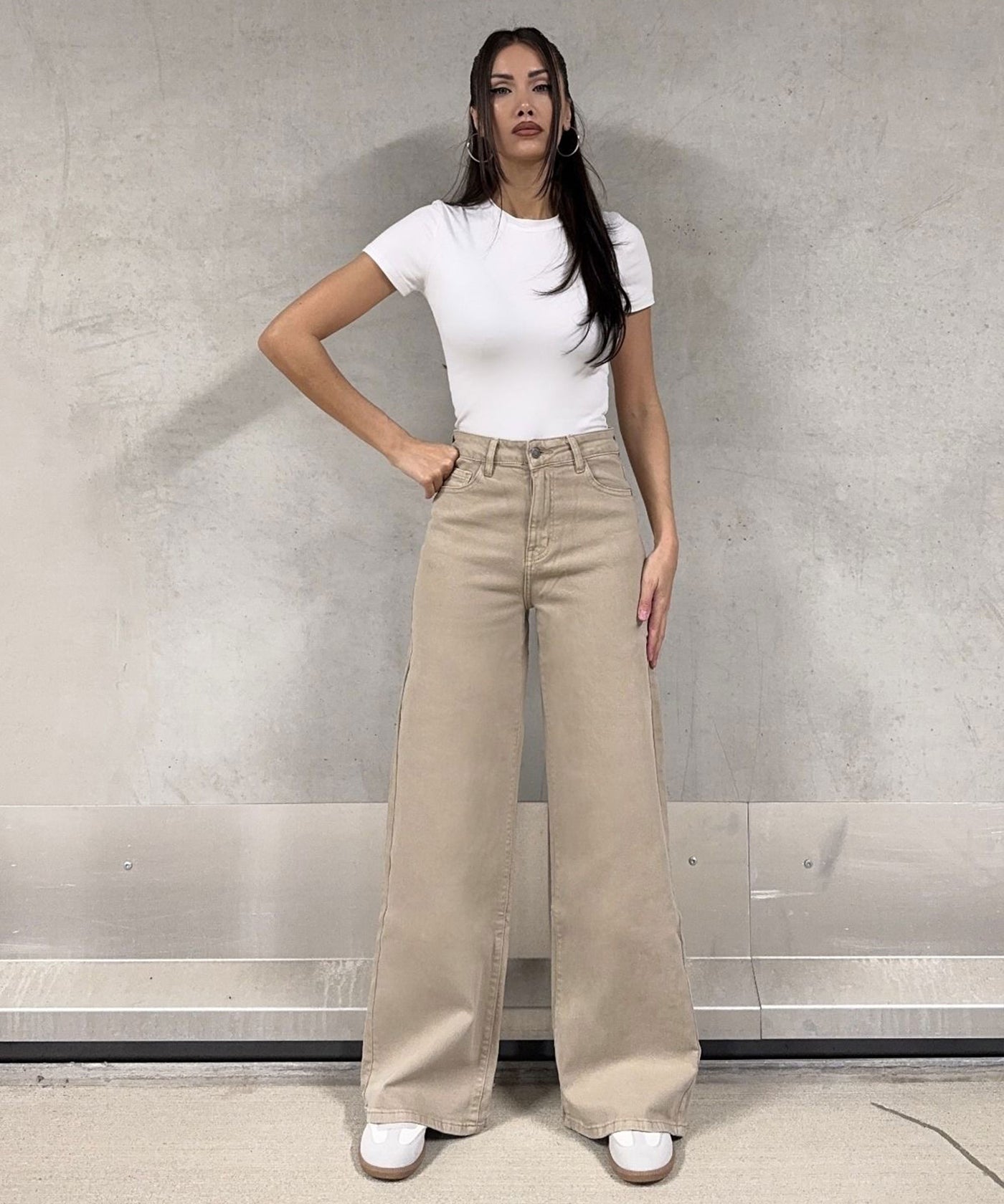 Stretch Wide Leg Jeans Mira Beige Ladypolitan ♡
