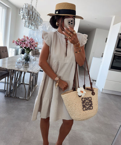 Musselin Kleid Inesa Uni Beige Ladypolitan ♡