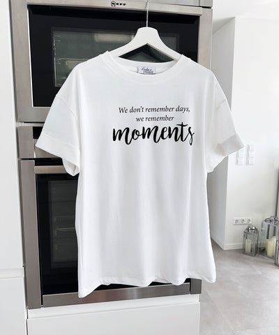 Print Oversize T-Shirt Moments Weiß  Ladypolitan ♡   