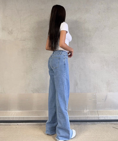 Stretch Mid Waist Wide Leg Jeans Zerra Blau Ladypolitan ♡