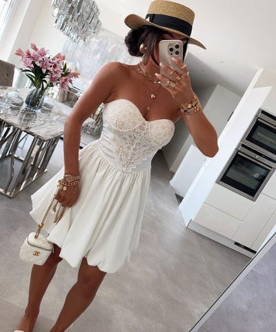 Kleid Elio Weiß Ladypolitan ♡