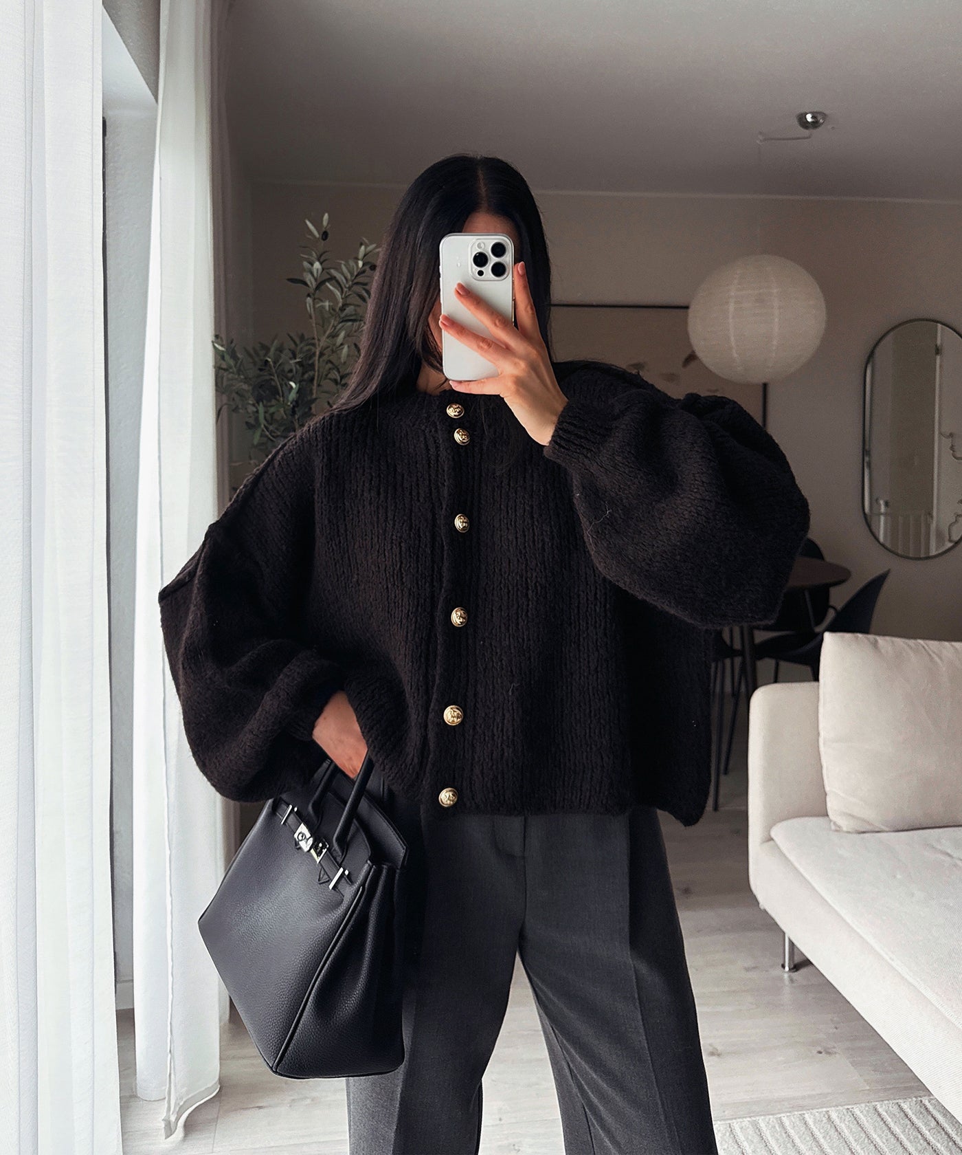 Oversize Strickjacke Jalsi Kurz Schwarz