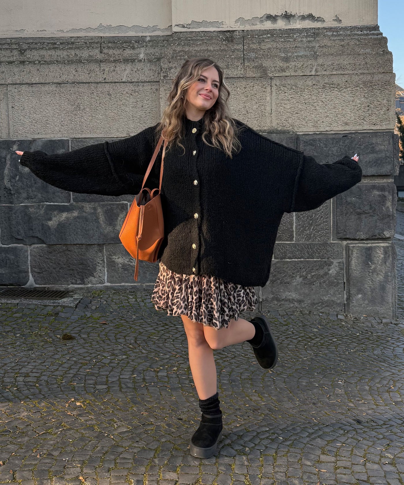 Oversize Strickjacke Jalsien Schwarz