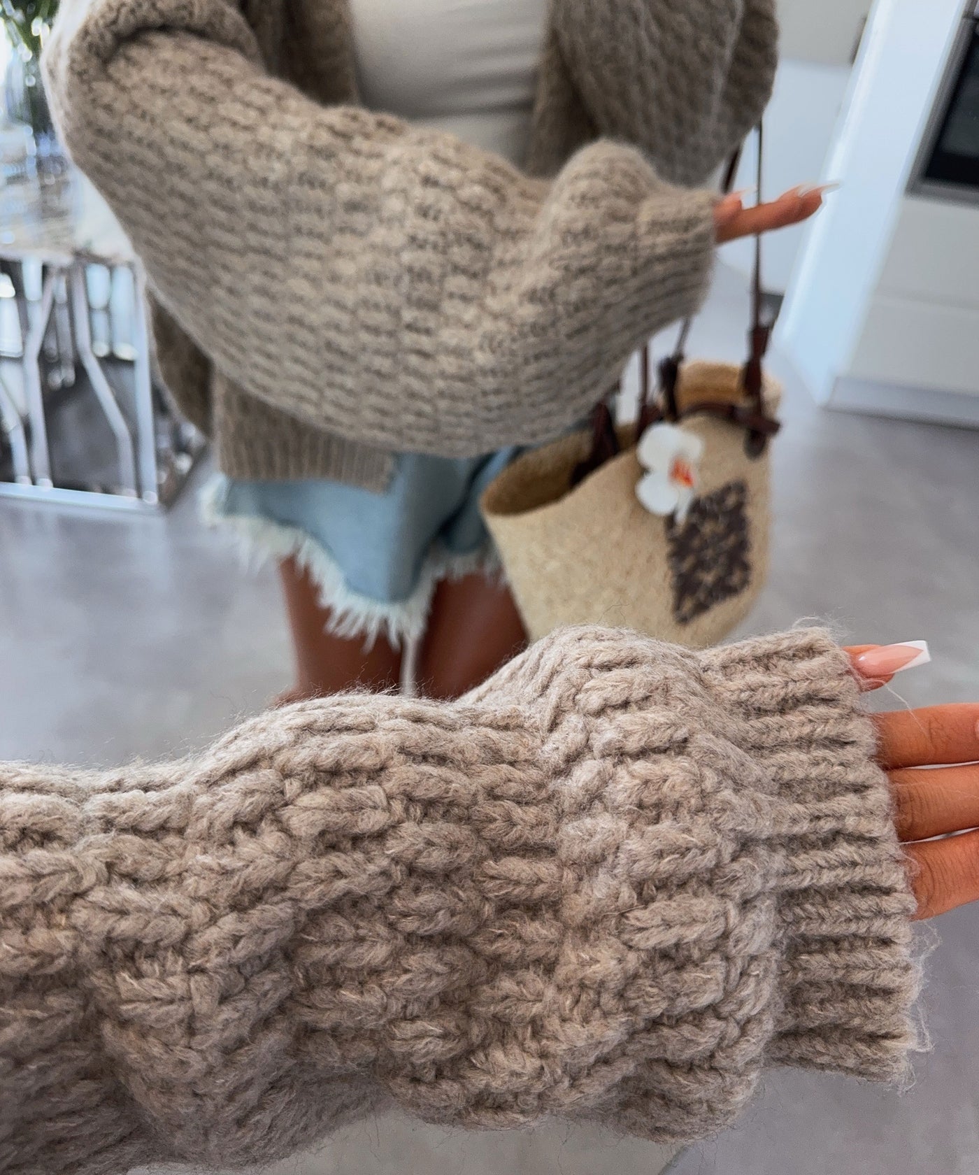 Cardigan Devina Taupe Ladypolitan ♡